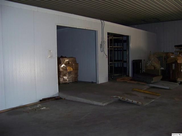 Big River Fish Corporation: 30402 State Highway 107, Griggsville, IL 62340